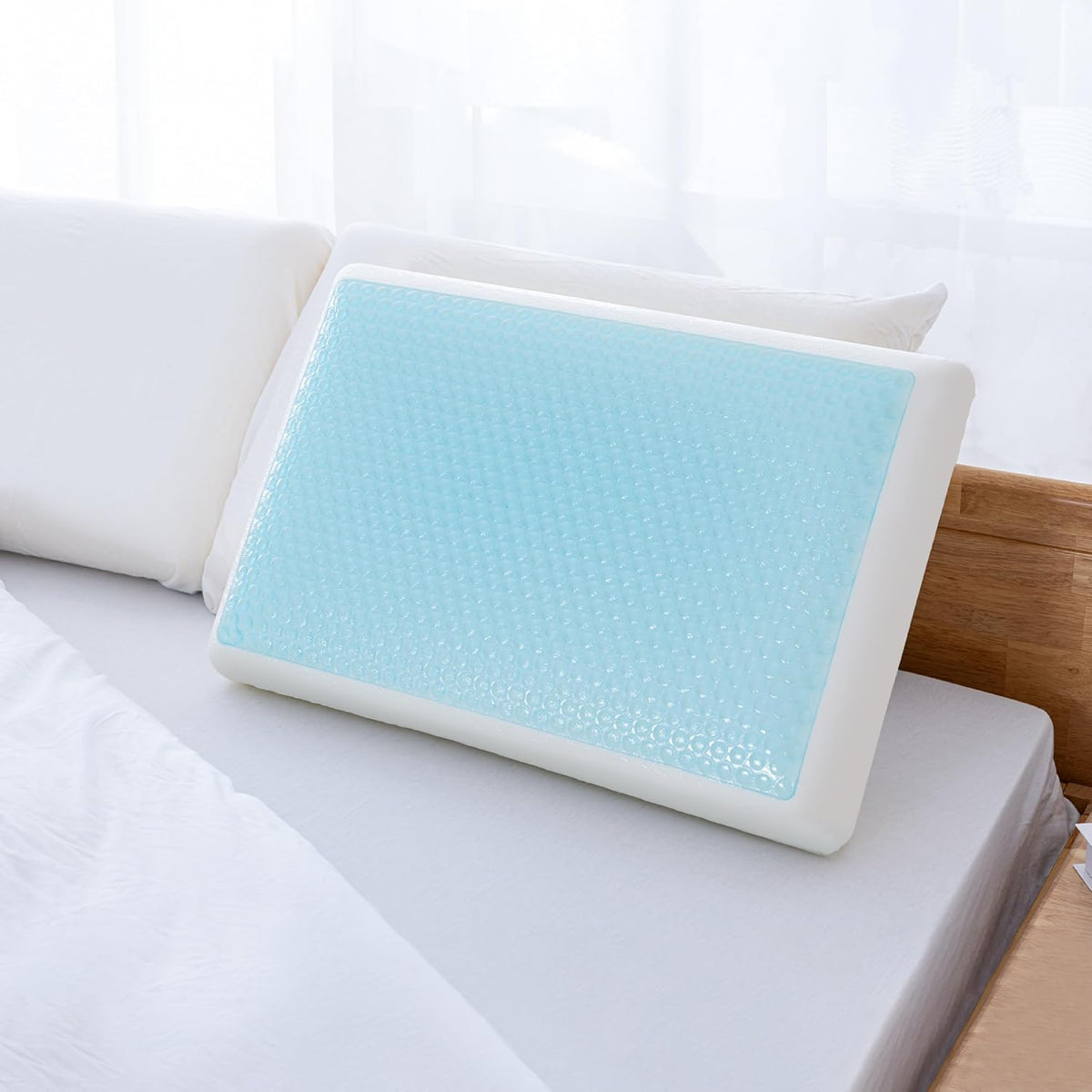 Kühlendes Memory-Foam-Kissen CoolCloud